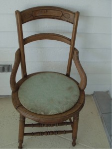 HGTV Chair BEFORE